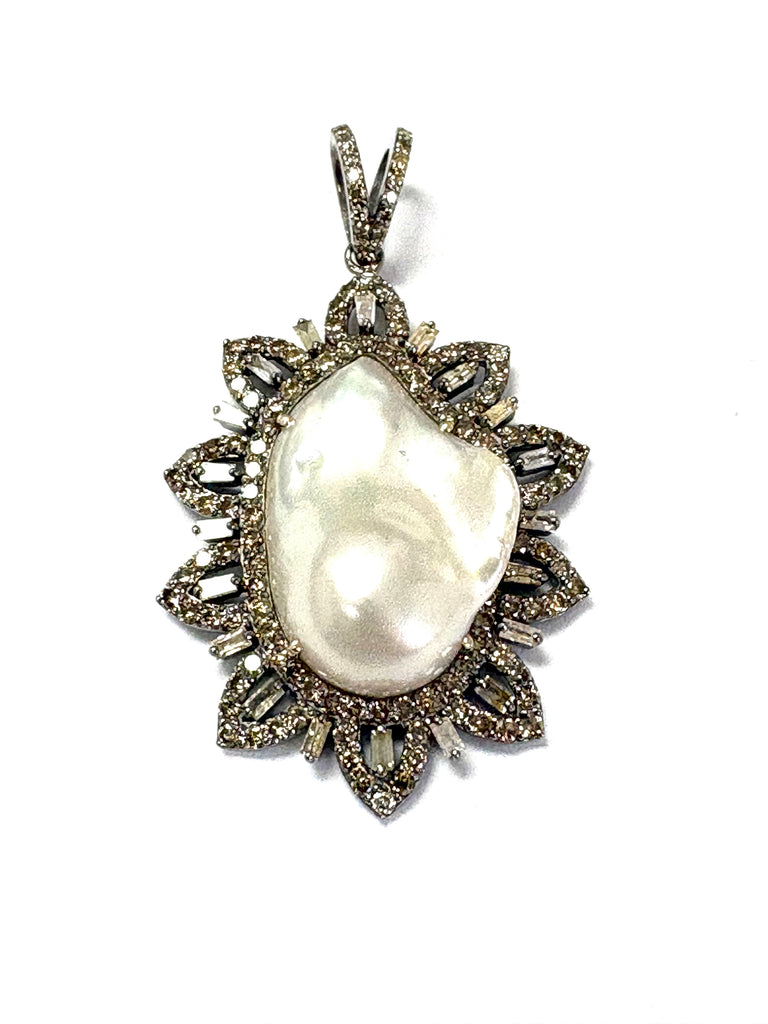 Baroque Pearl & diamond Pendant