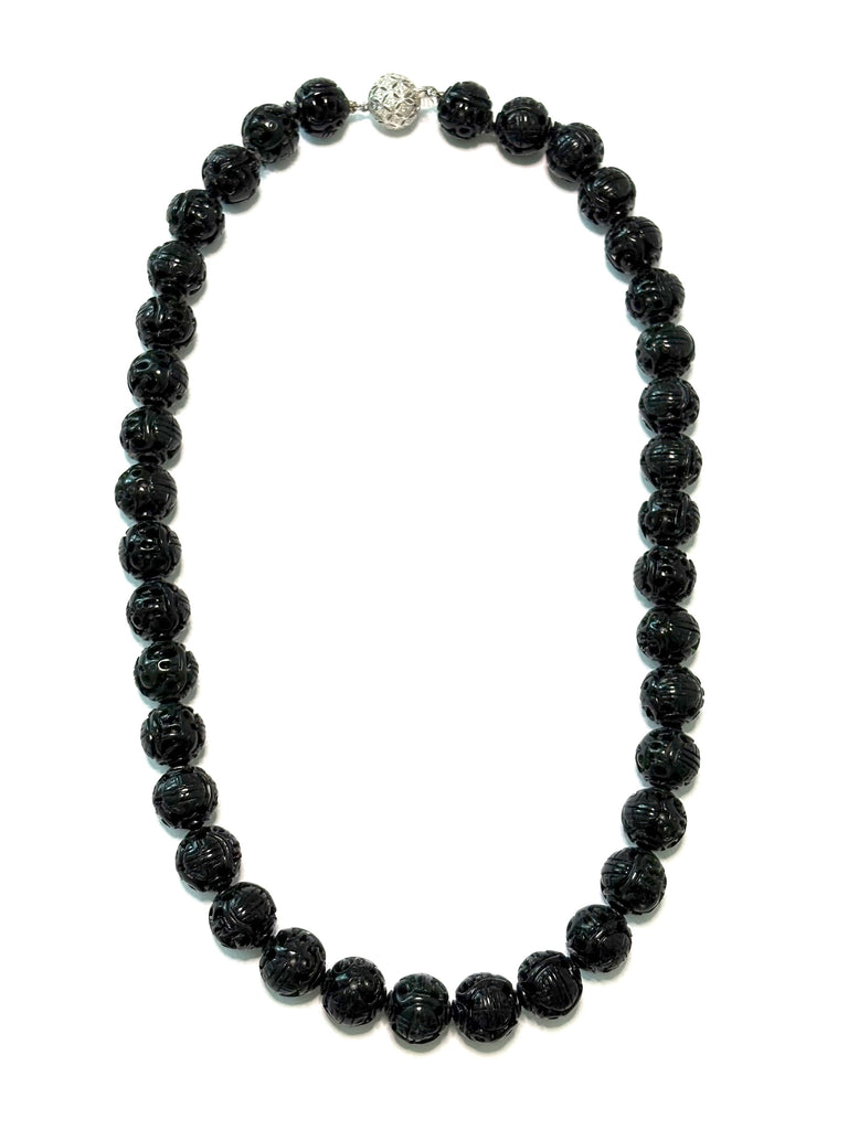 Black jade carved bead necklace