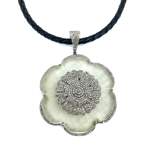 Frosted Crystal flower Pendant With Diamonds
