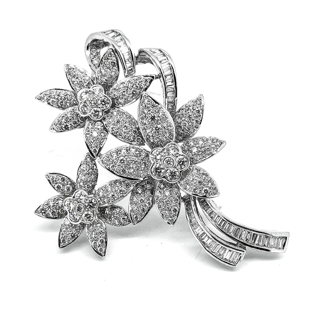 Beautiful Diamond Flower Brooch