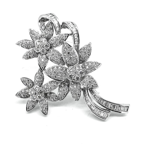 Beautiful Diamond Flower Brooch