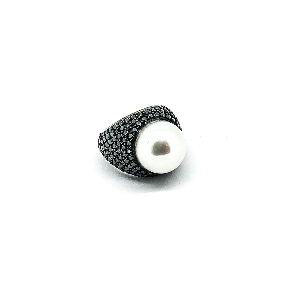 Black spinel Pearl Ring